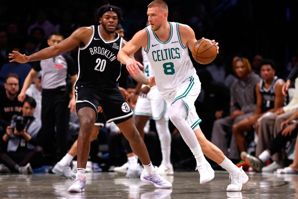 他能够在压 他能够在压