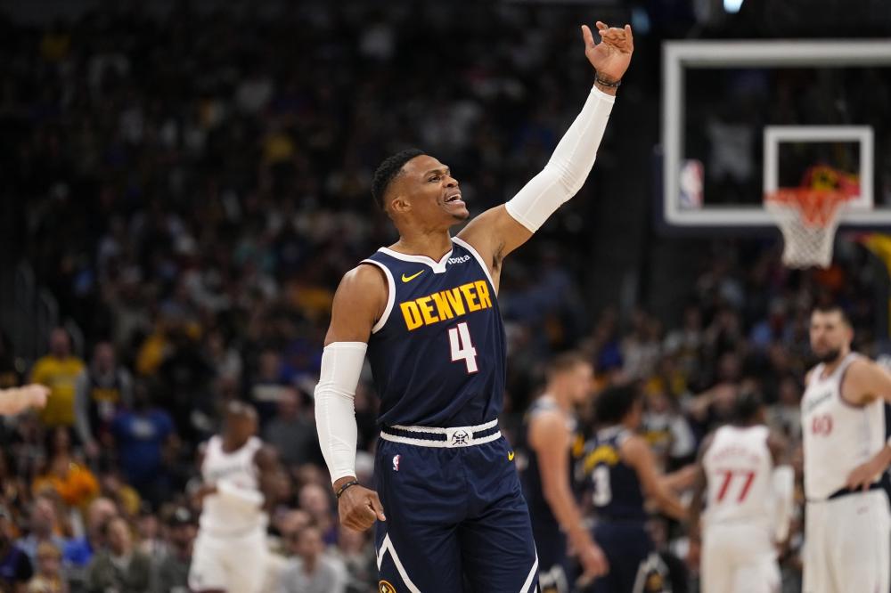 活的运球突 活的运球突